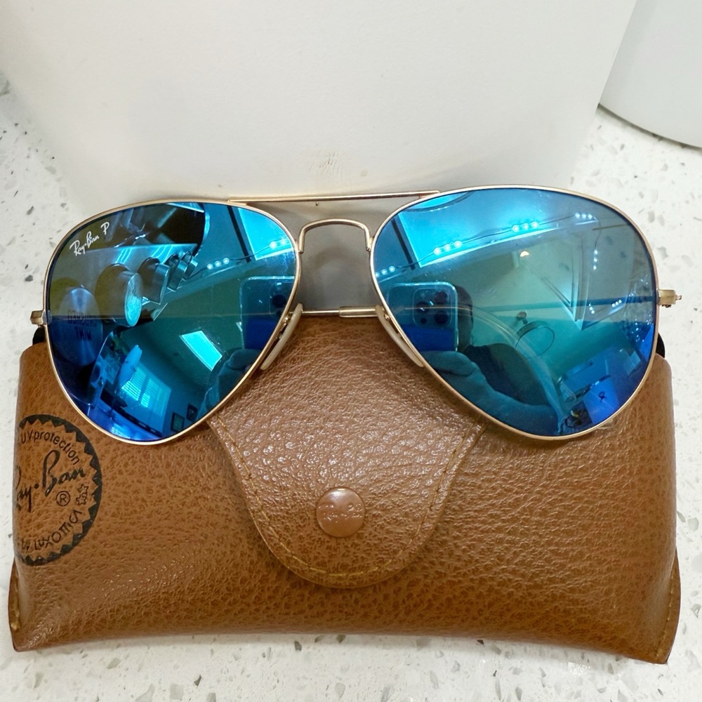 Ray-Ban Polarized Aviator Sunglasses